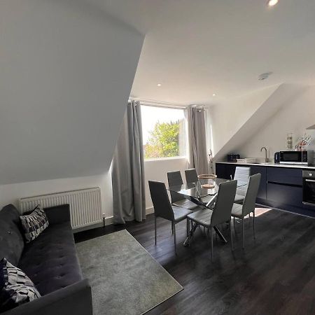 Star London Finchley Road 3-Bed Haven Apartment Ngoại thất bức ảnh